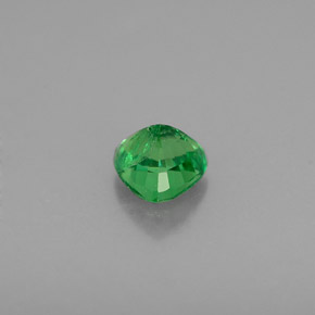 0,34 ctw natürlicher grüner Tsavorit, Trillion, VS