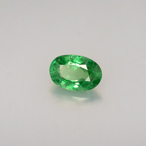 0,56 ctw natürlicher grüner Tsavorit, Oval Schliff, VS
