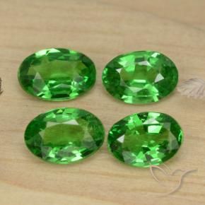 1.65 ct natürliche Helles Waldgrün Tsavorit-Granat-Edelsteine, Oval, VS