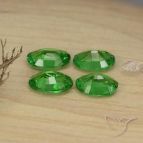 1.65 ct natürliche Helles Waldgrün Tsavorit-Granat-Edelsteine, Oval, VS
