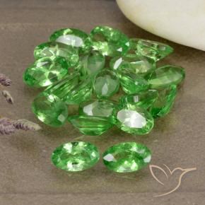 4.86 ct natürliche Intensives Grün Tsavorit-Granat-Edelsteine, Oval, VS