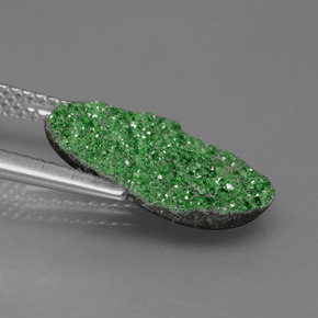 9,17 ctw natürlicher Grün Uwarowit-Granat-Druse, Ausgefallene Form, Lichtundurchlässig