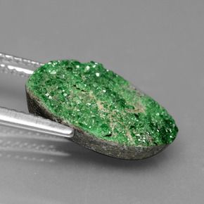 9,17 ctw natürlicher Deep Earthy Green Uwarowit-Granat-Druse, Fantasie, Lichtundurchlässig