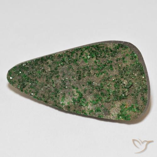 9,17 ctw natürlicher Deep Earthy Green Uwarowit-Granat-Druse, Fantasie, Lichtundurchlässig