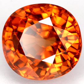 4,64 ctw natürlicher orangefarbener Zirkon, Oval Schliff, VVS
