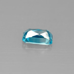 0,78 ctw natürlicher blauer Zirkon, Smaragdschliff, VS