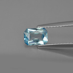 0,99 ctw natürlicher blauer Zirkon, Smaragdschliff, VVS