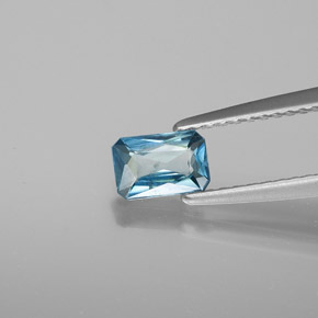 0,66 ctw natürlicher blauer Zirkon, Smaragdschliff, SI