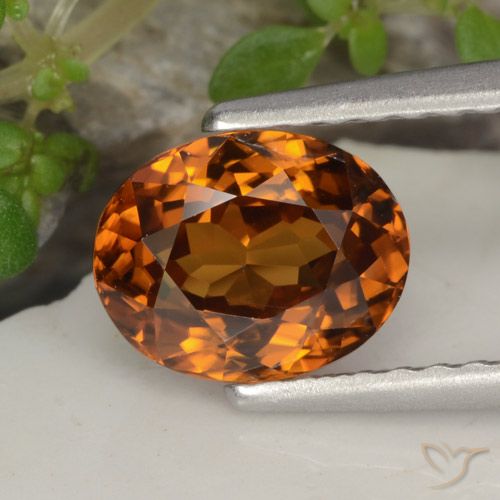 1.68ct Natürlicher rötlich-orange Zirkon, Oval, VVS