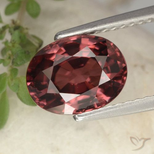 3,10 ctw natürlicher roter Zirkon, Oval Schliff, VVS