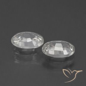 2.27 ct natürliche Warmweiß Zirkon-Edelsteine, Oval, VVS-VS