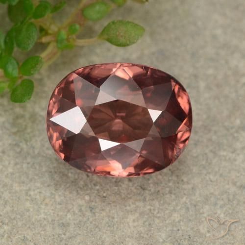 3.51ct Natürlicher tiefrot Zirkon, Oval, VVS-VS