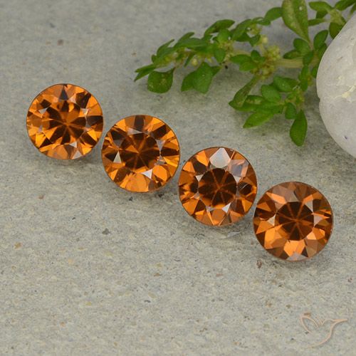 4.75ctw Natürlicher Mitteldunkles Orange Zirkon, Runden, VVS-VS