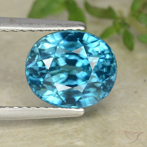 5.29ct Natürlicher Mittelblau Zirkon, Oval, VVS