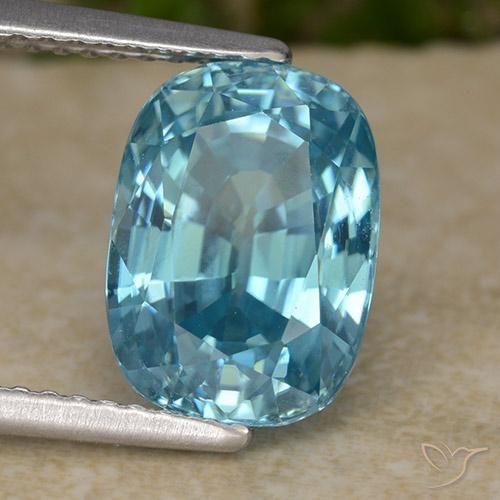 9,17 ctw natürlicher Mittelblau Zirkon, Oval, VVS