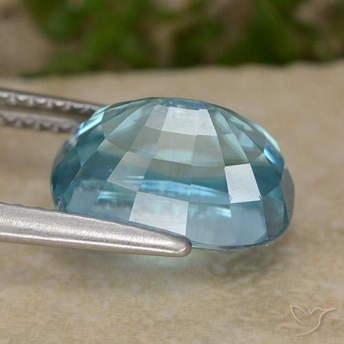 9,17 ctw natürlicher Mittelblau Zirkon, Oval, VVS