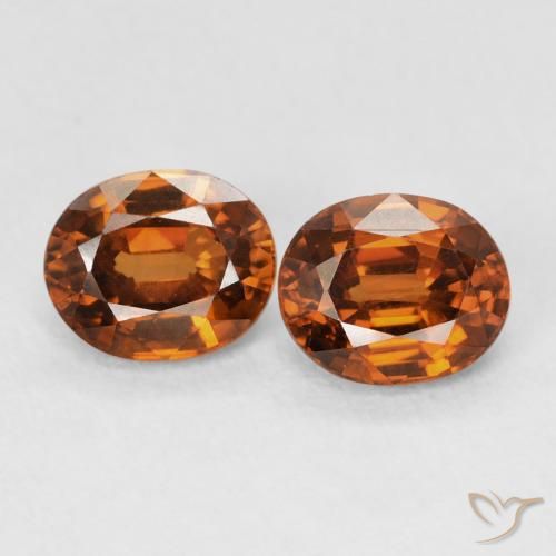 2.06ctw Natürlicher Amber Orange Zirkon, Oval, VVS