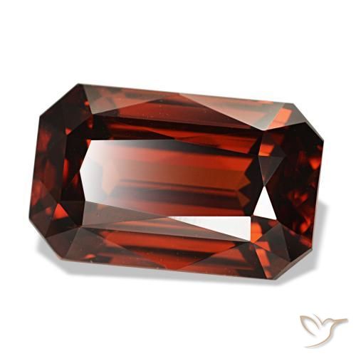 8,30 ctw natürlicher roter Zirkon, Smaragdschliff, VVS